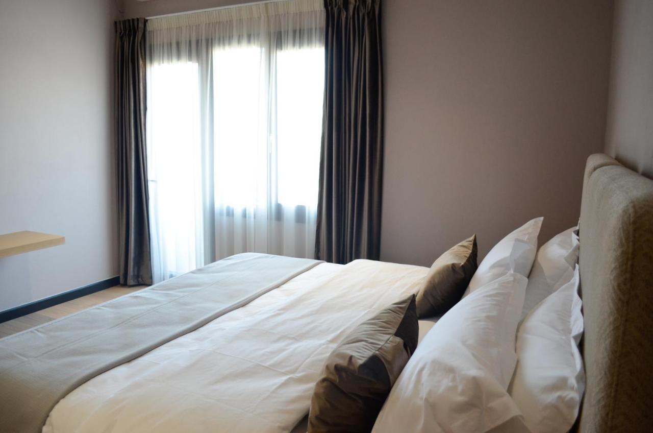 N'Peze Hotel Ljaknasi Esterno foto