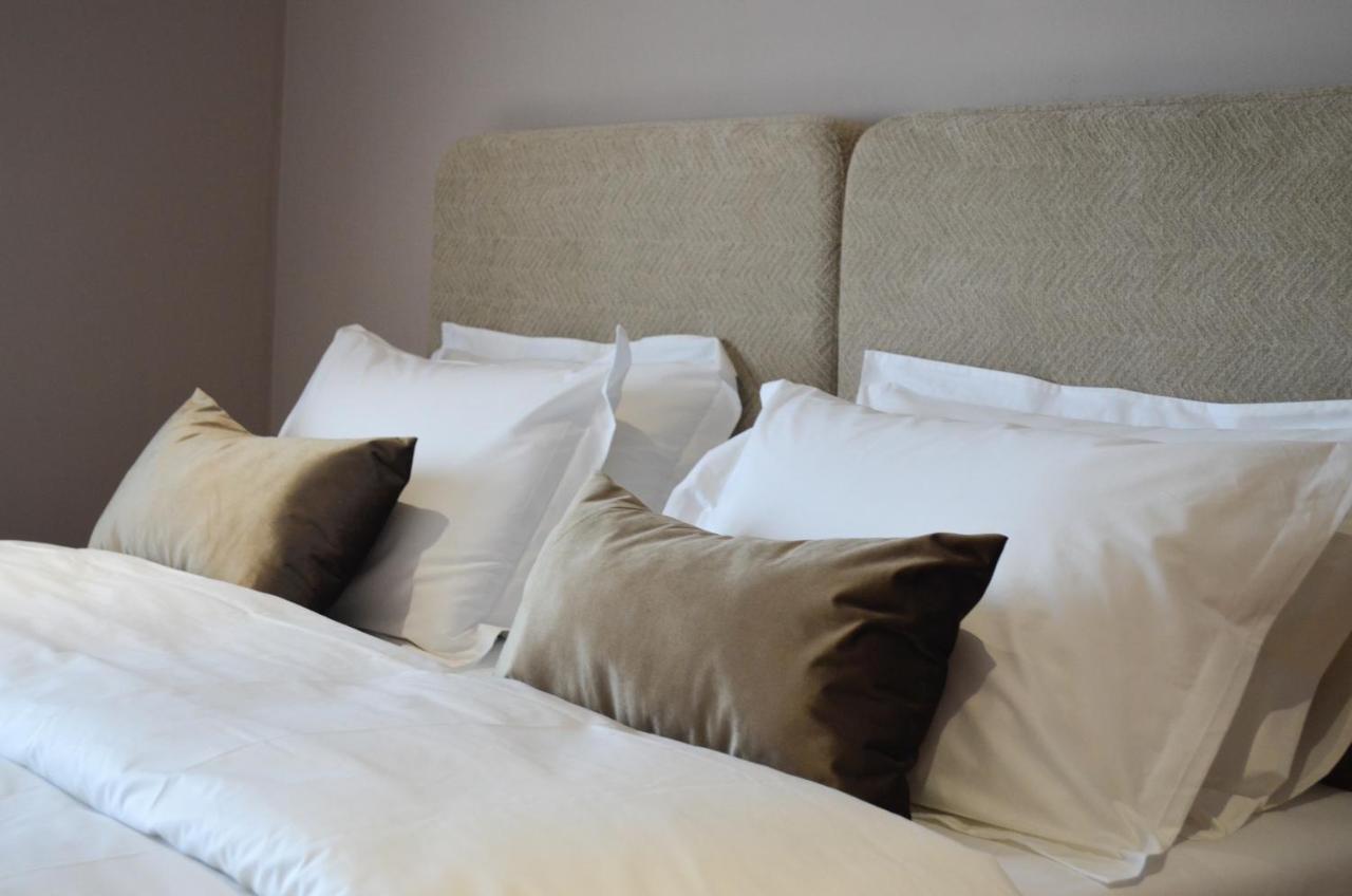 N'Peze Hotel Ljaknasi Esterno foto